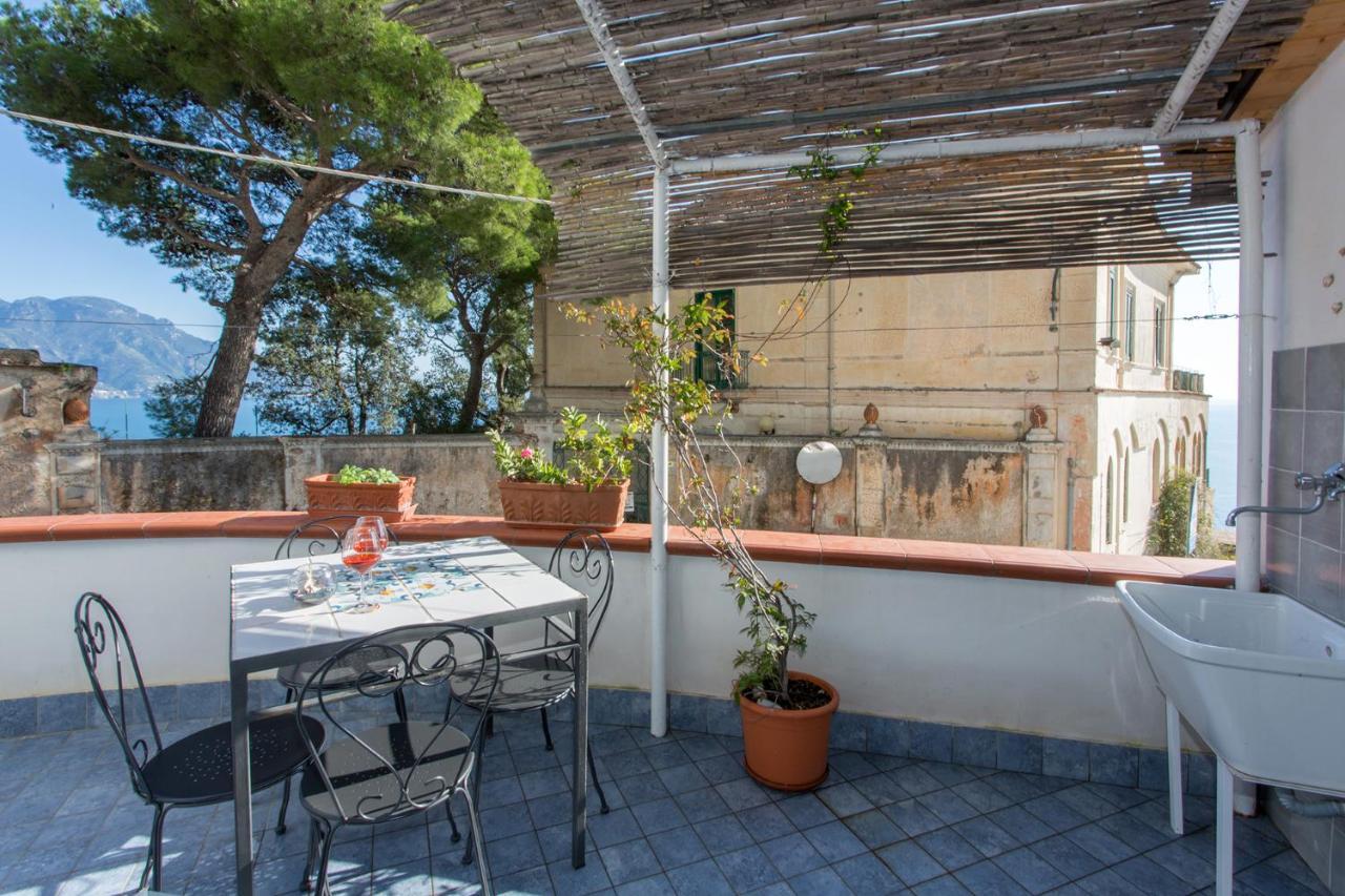 Ferienwohnung House Sun And Moon Amalfi Exterior foto