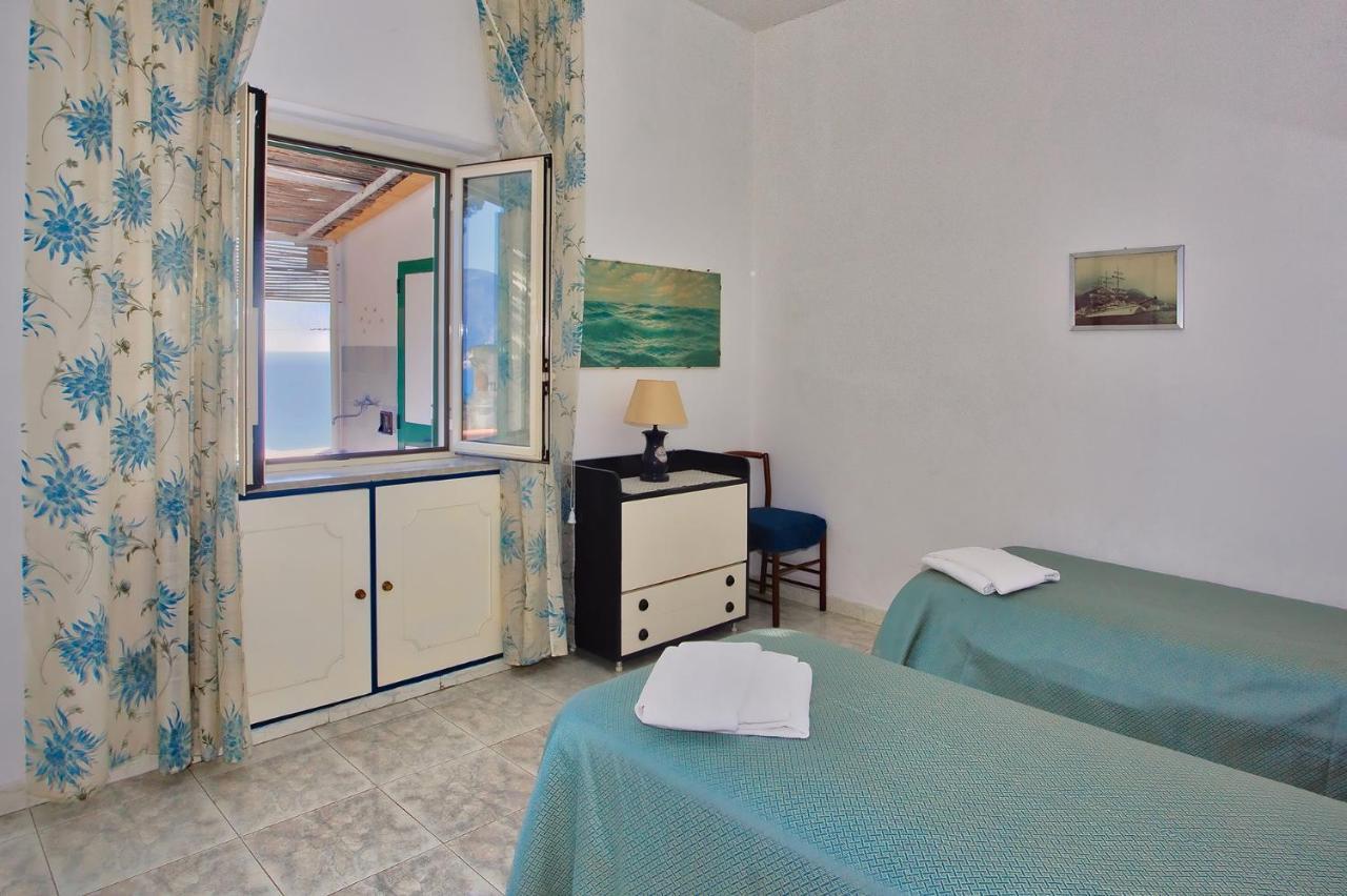 Ferienwohnung House Sun And Moon Amalfi Exterior foto